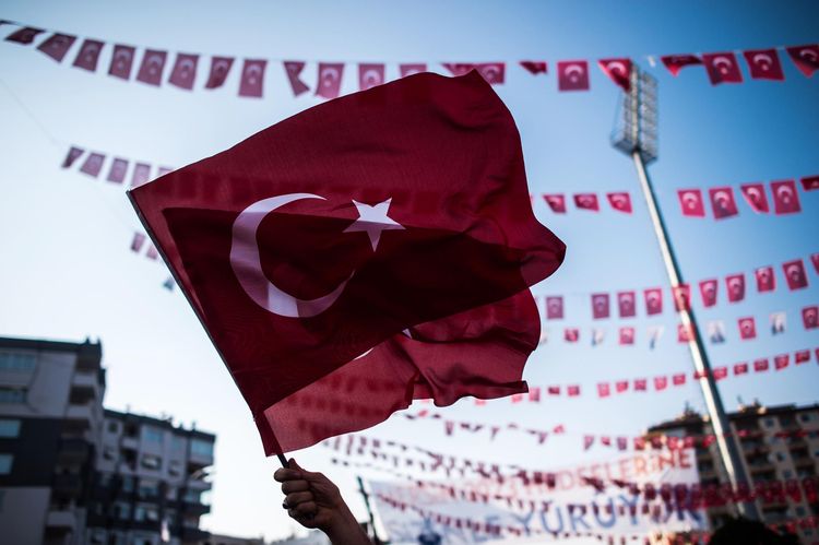 Des élections législatives à enjeux en Turquie : guerre et AKP !