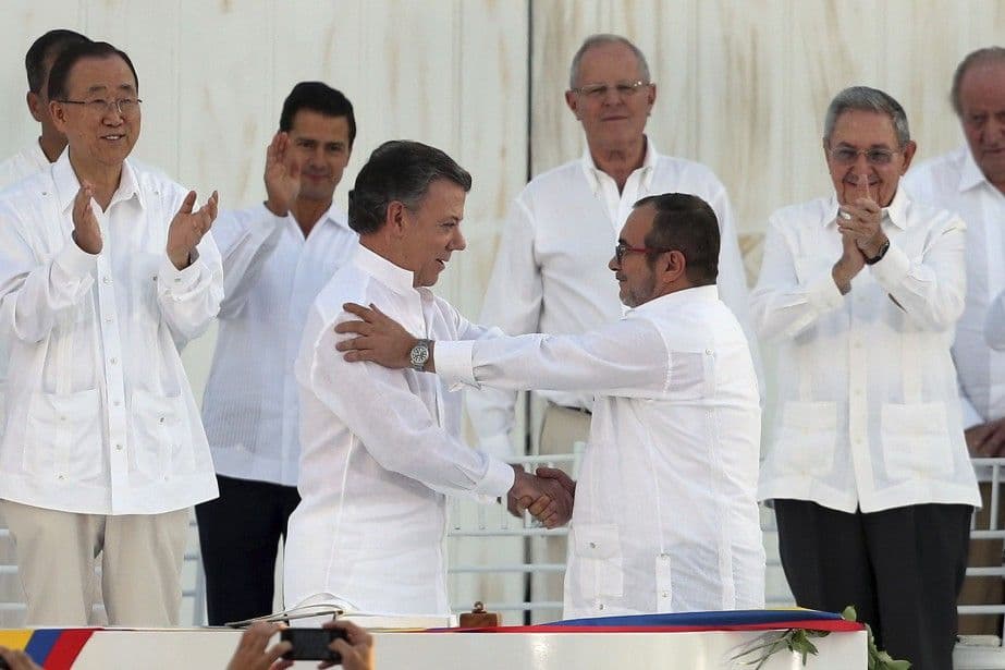 Le processus de négociation de paix avec les FARC en Colombie: quels résultats ?